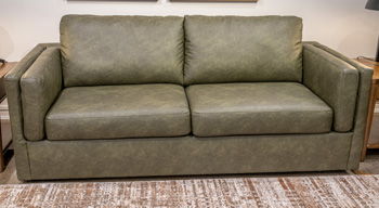 Hollis Studio - Sofa - Grove