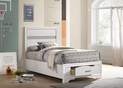 Miranda - Wood Storage Panel Bed