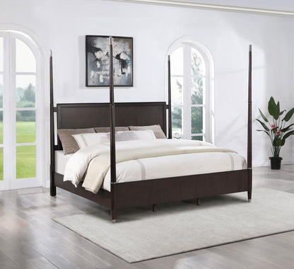 Emberlyn - Wood Poster Bed